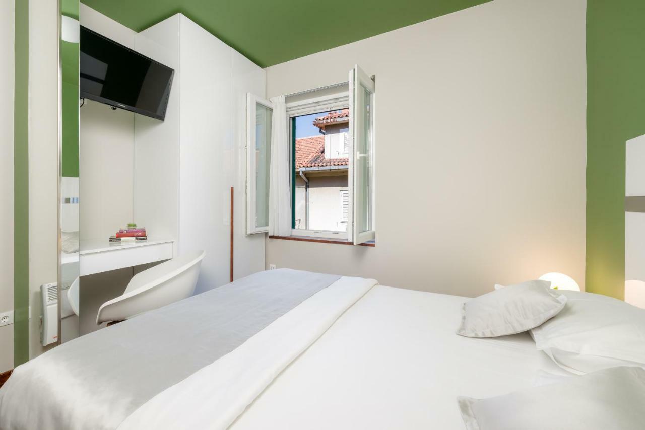 Luxury Rooms And Apartment Silente Bacvice Split Exterior foto